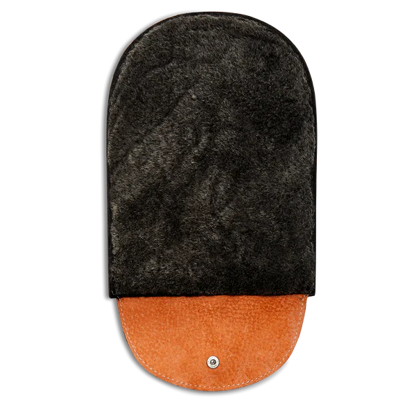 Atelier Mirror Gloss Glove - Image 7